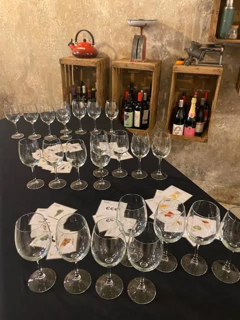 Cata de vinos para empresas en Madrid
