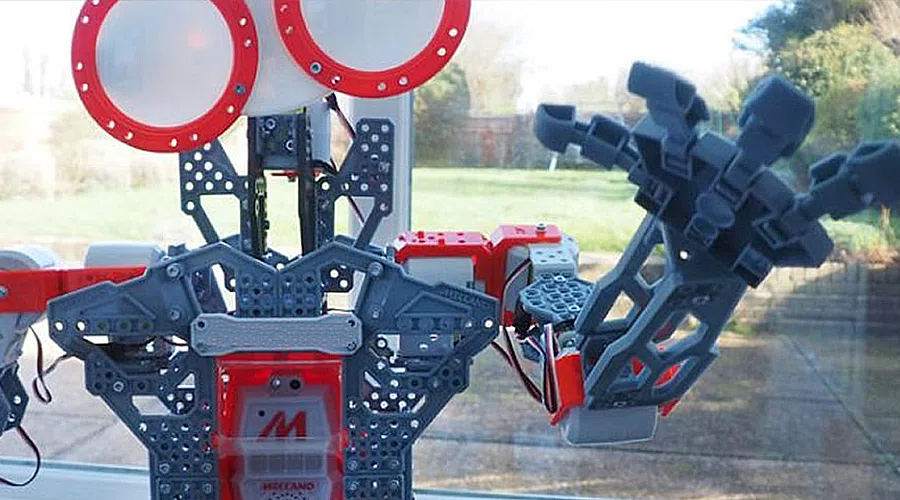 Momento de la experiencia de Robot Factory Challenge en Madrid