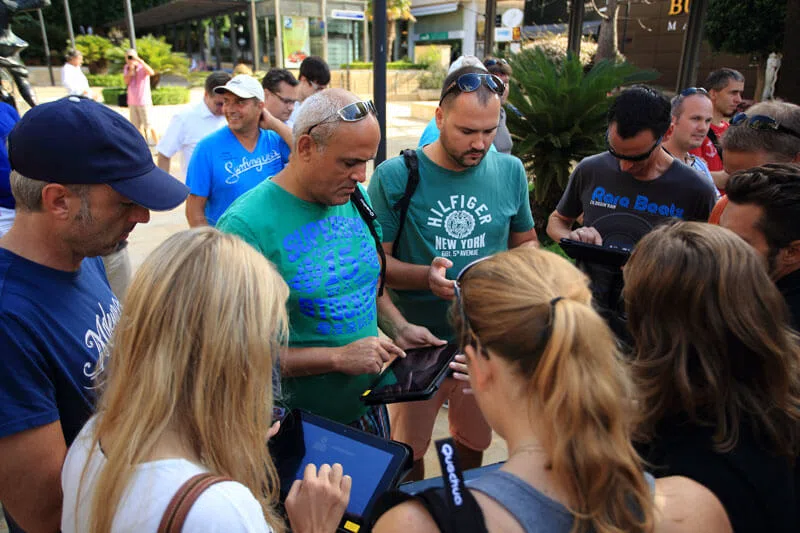 Participantes colaborando de Street Escape por Madrid en Madrid